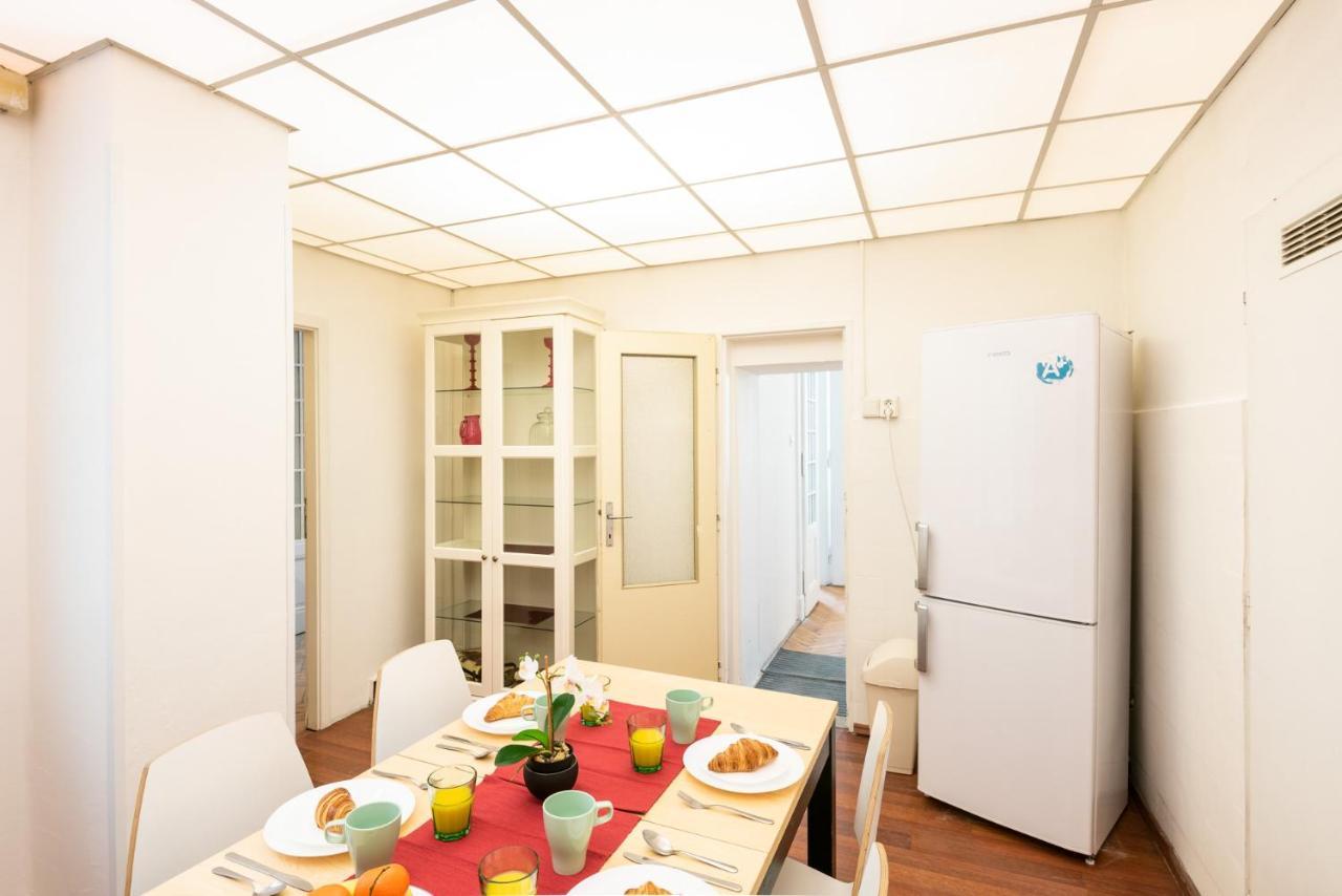 Narodni Apartments Прага Екстериор снимка